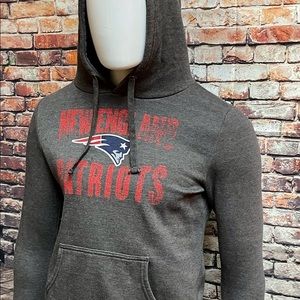 NFL woman’s N England Pats
